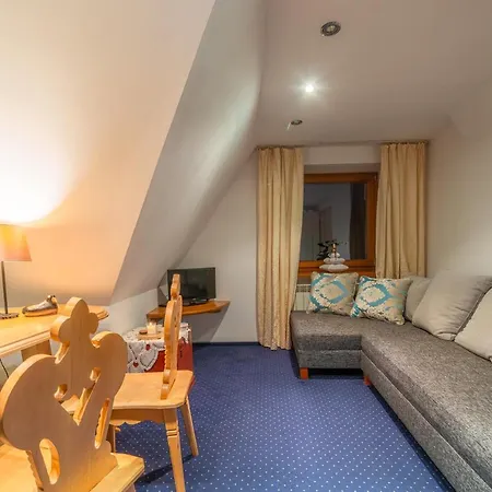 Wiktoria * Ζακοπάνε